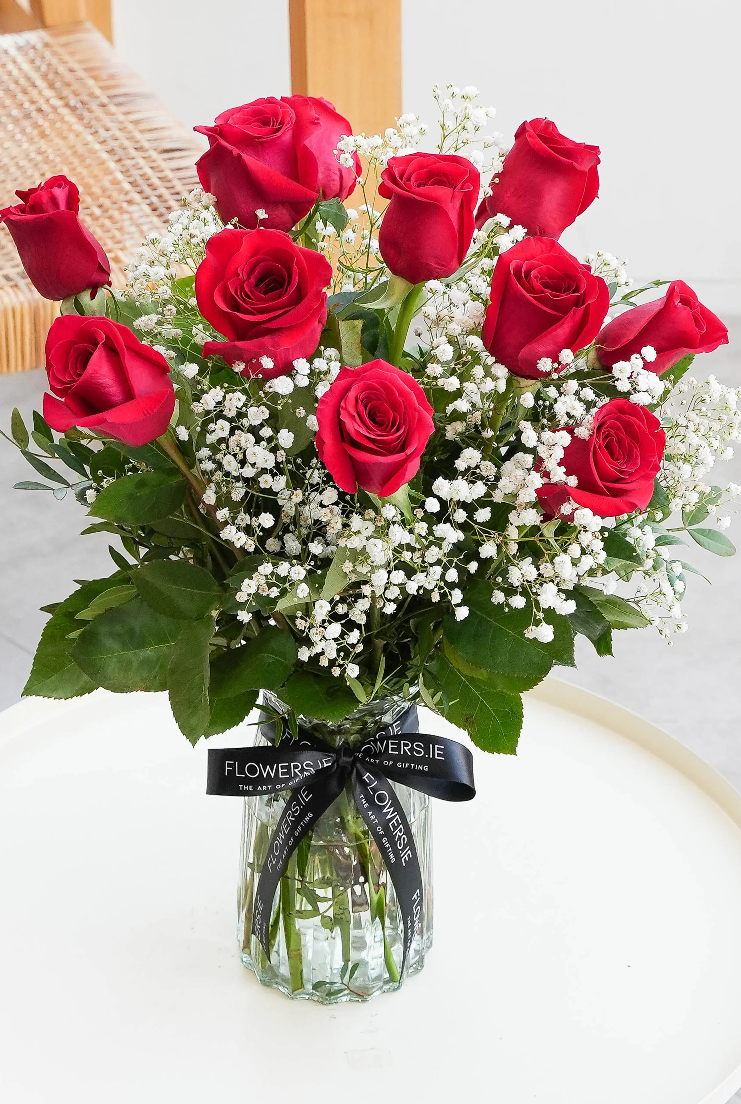 Long Stem Red Roses in a Vase - Image 3
